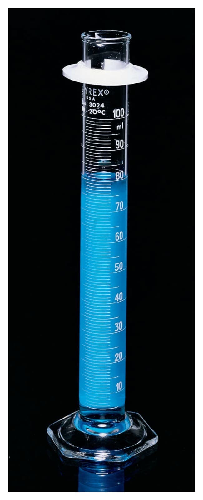 Corning™ PYREX™ Cylinders with Single White-Enamel Metric Graduations, TD